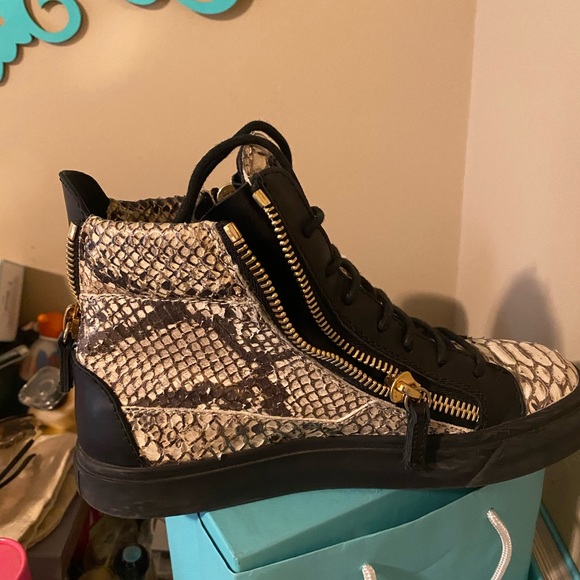 Giuseppe Zanotti snakeskin sz 8 - Picture 4 of 6